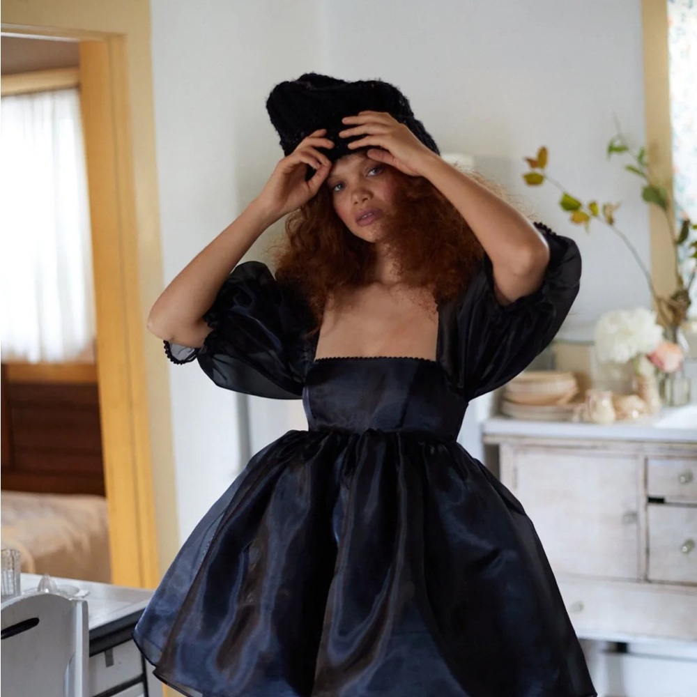 Selkie caviar Black Puff Sleeve Dress